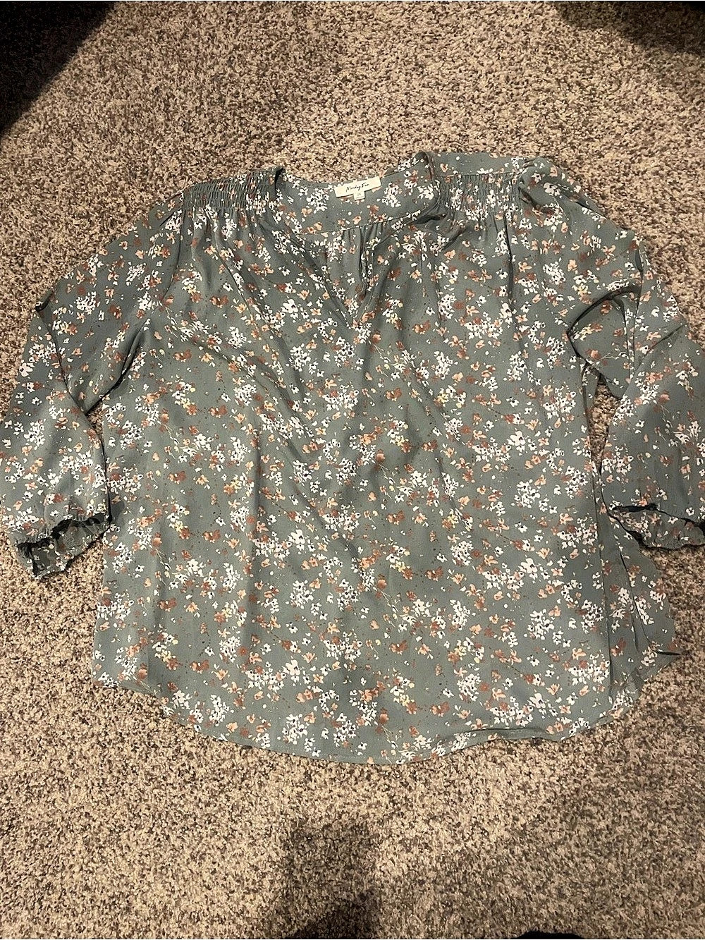 Monday Fun Floral Blouse in Green Size 2X Like New